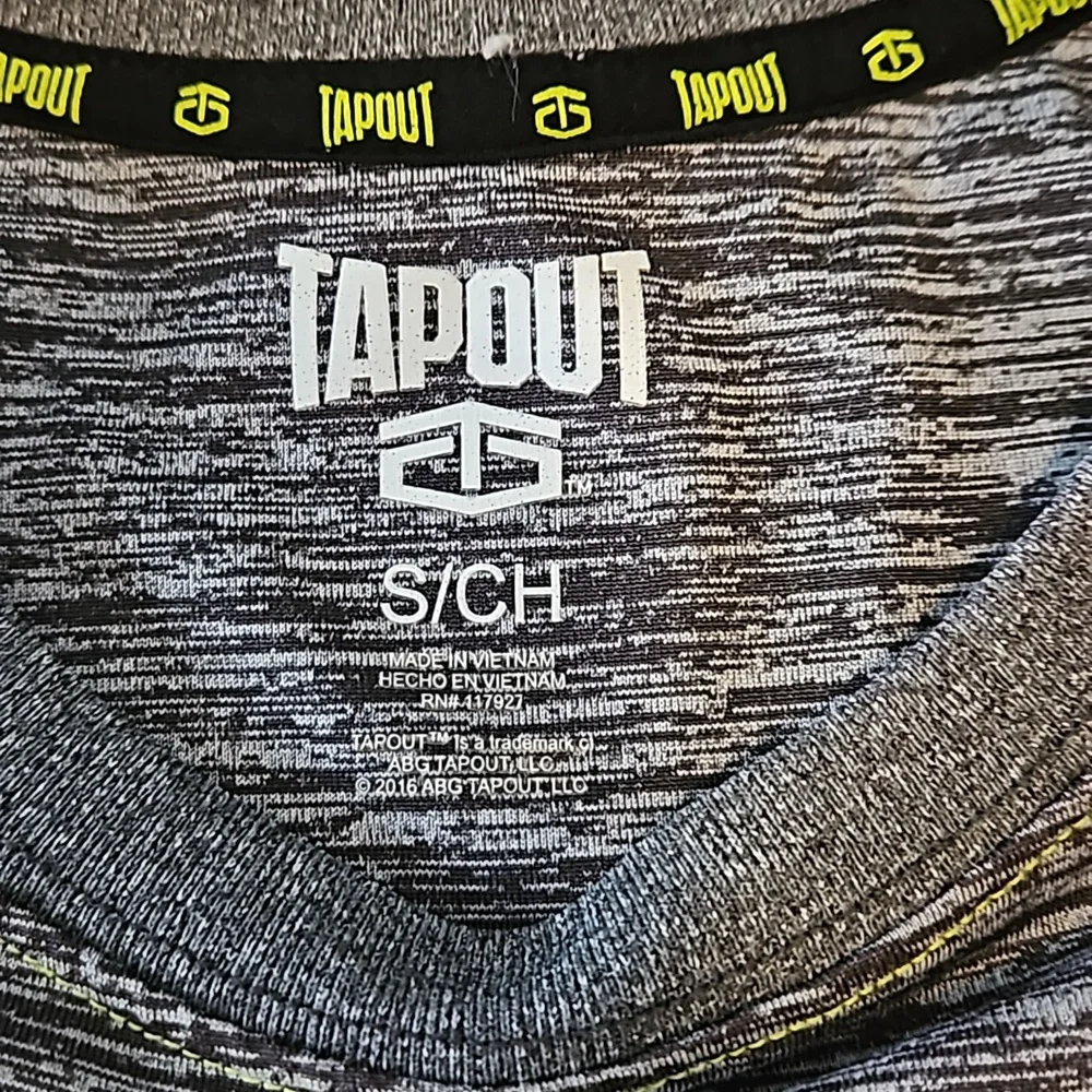 Tapout Shirt Sleeveless Muscle Tank Top Men's Size S / CH Tank Top Small SM Mens